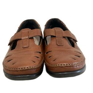 SAS Walking Shoe Women's Size 7.5M Color Rust Roamer Tripad Comfort EZ Strap